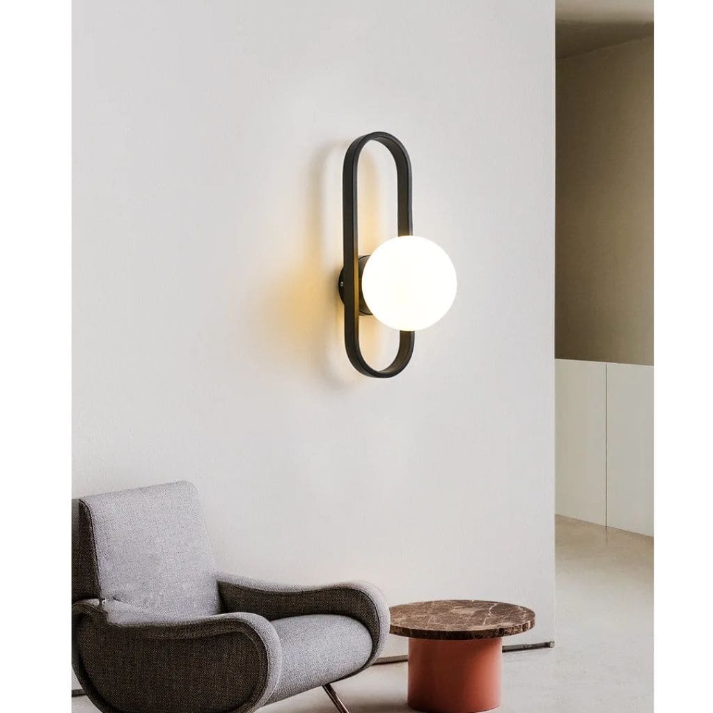 Contemporary elegance wall light
