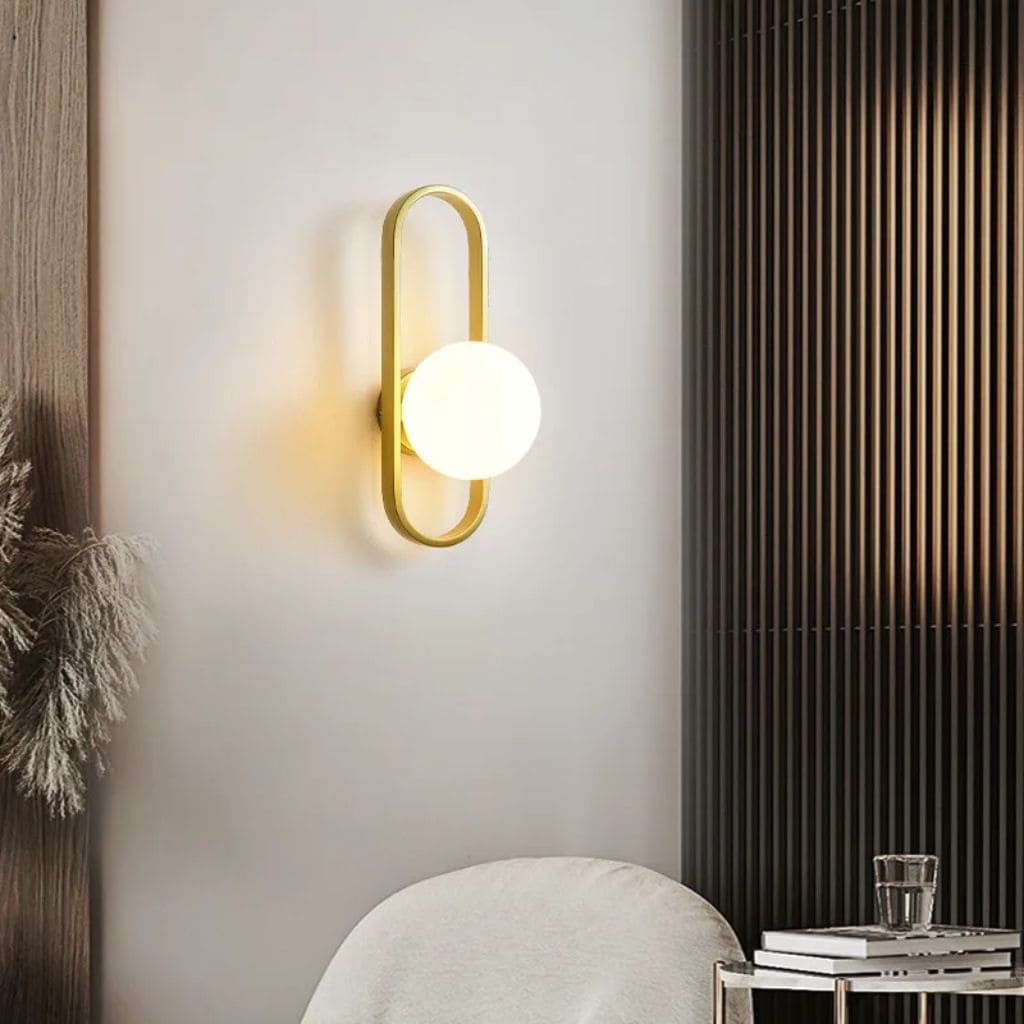 Contemporary elegance wall light