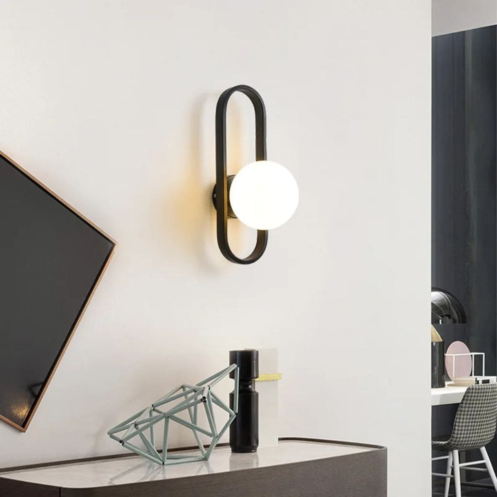 Contemporary elegance wall light