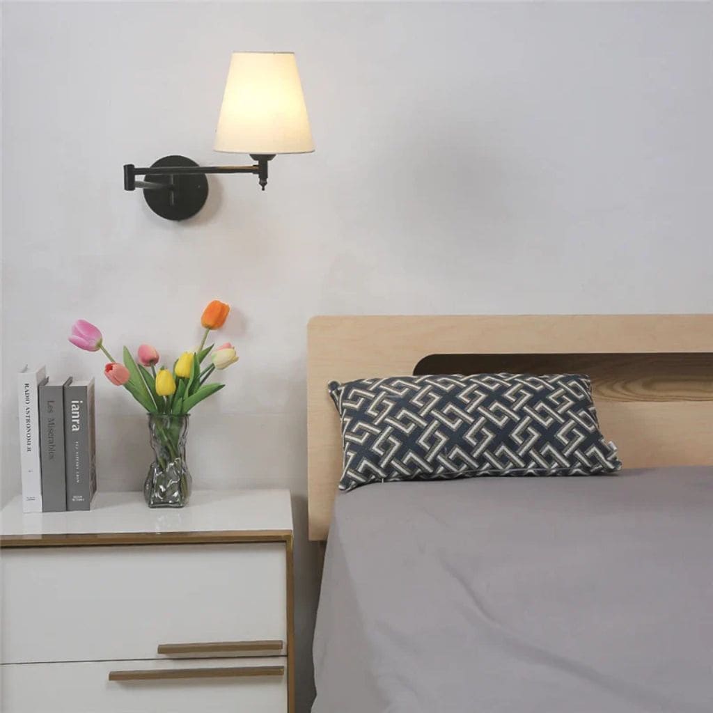 Foldable wall light