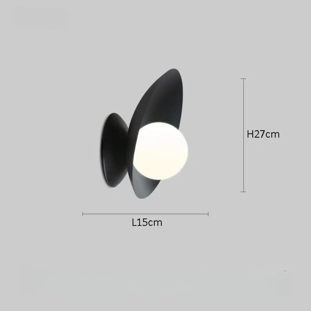 Modern and simple round wall light