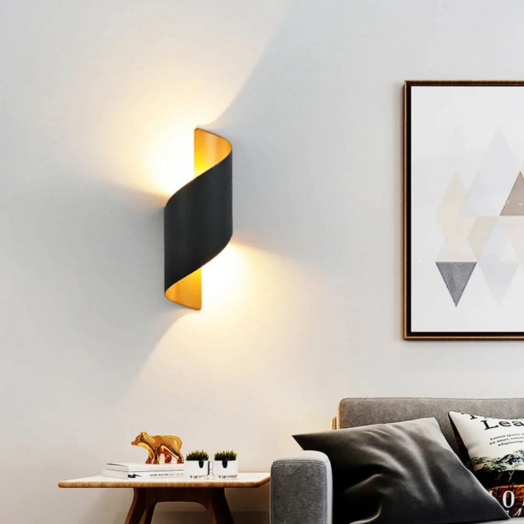 Aluminum spiral wall light