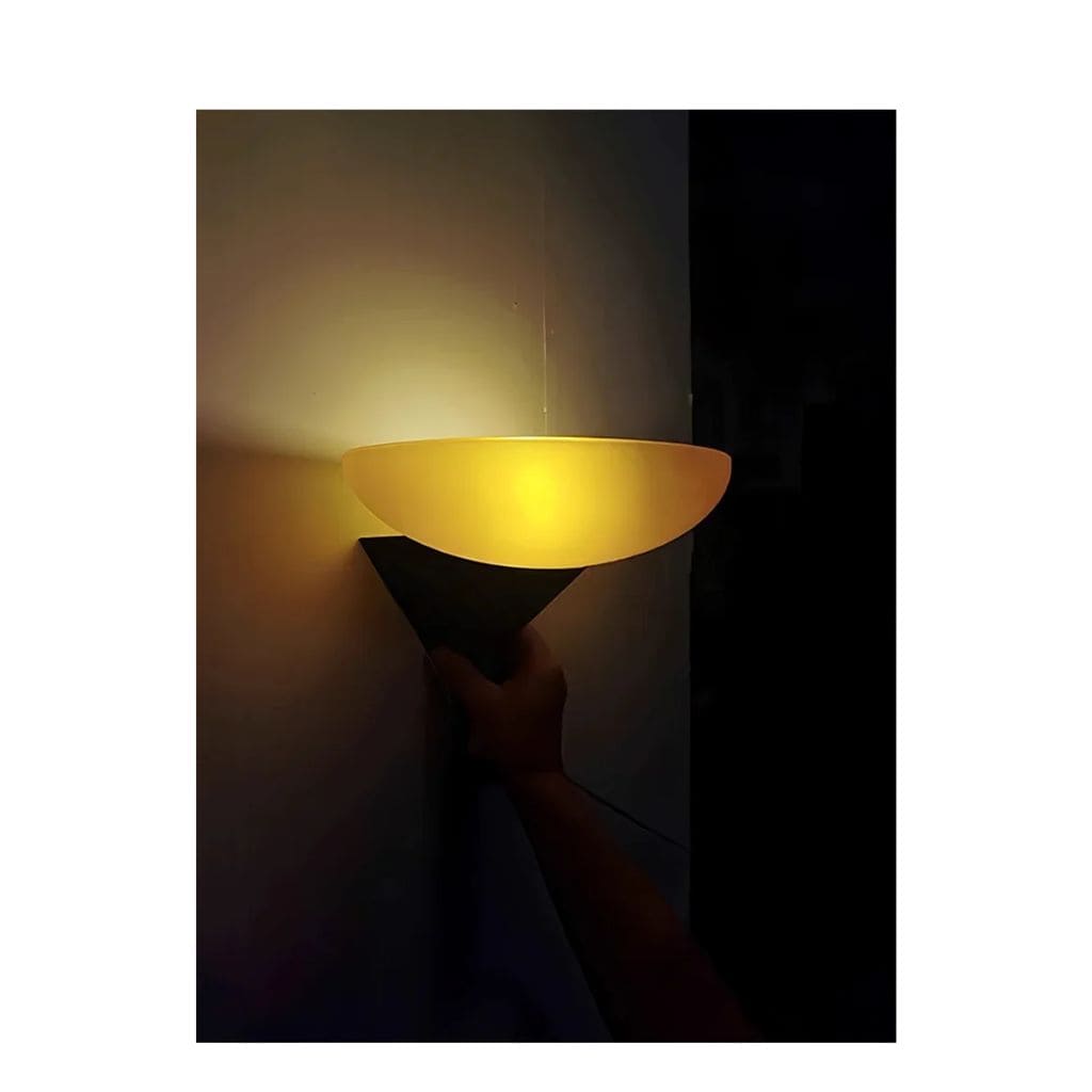 LED trendy wall light