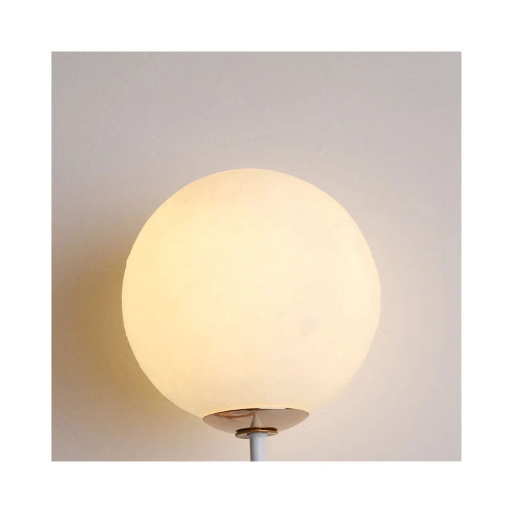 Princess pink resin wall light
