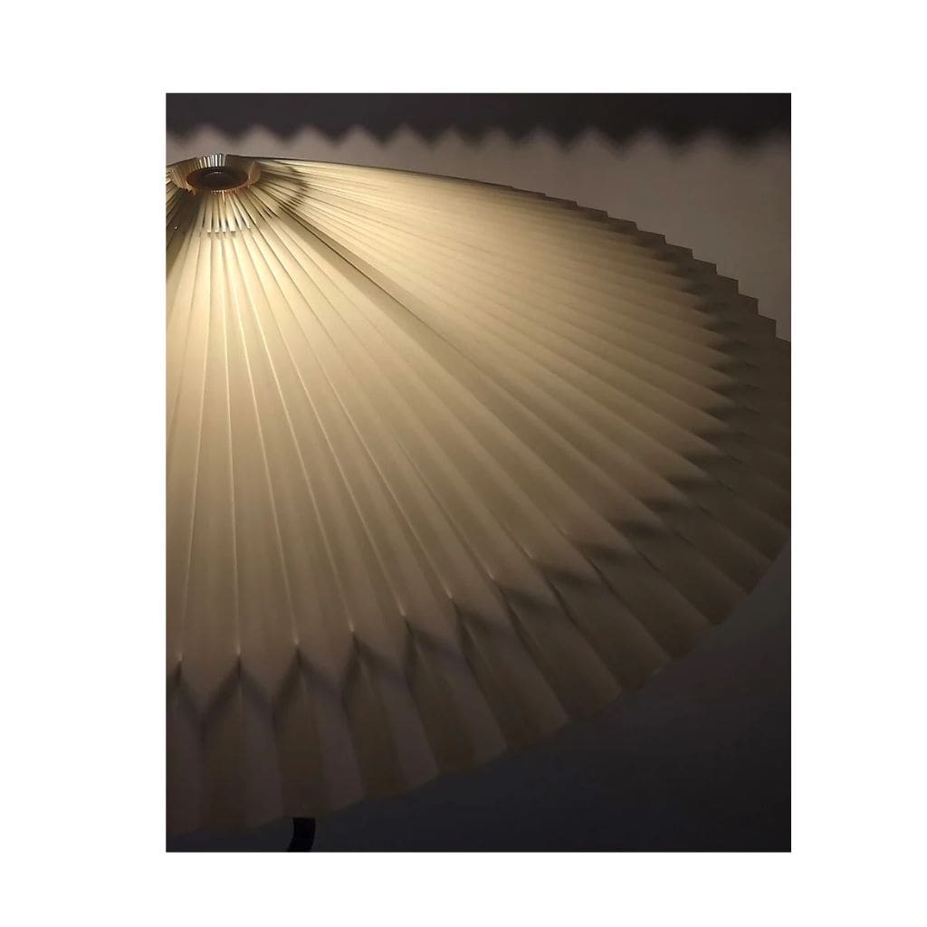 Flied fabric floor lamp minimalist Nordic LED