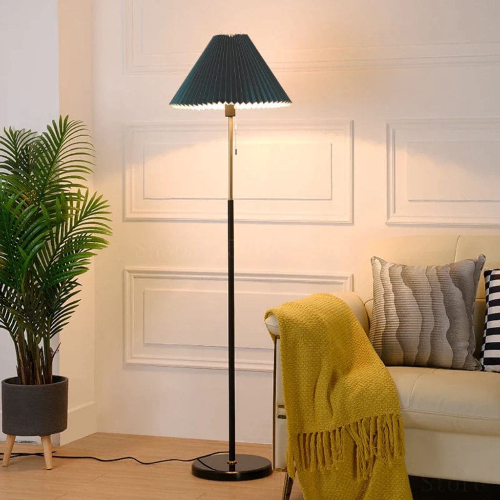 Nordic floor lamp with foldable lampshade