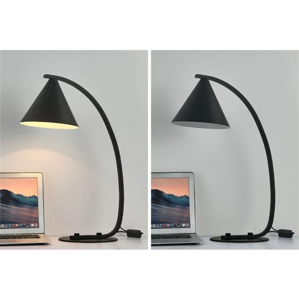 Modern and simple table lamp
