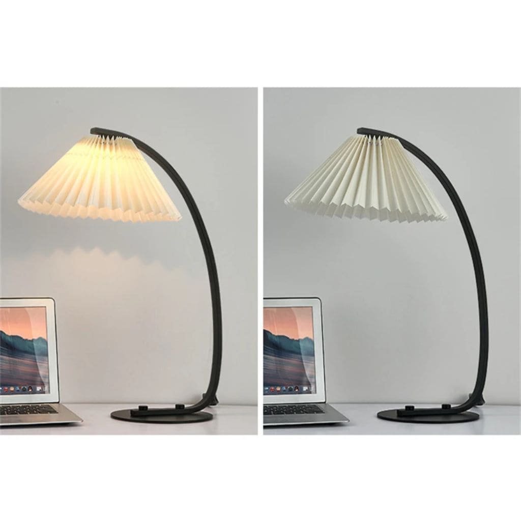 Modern and simple table lamp
