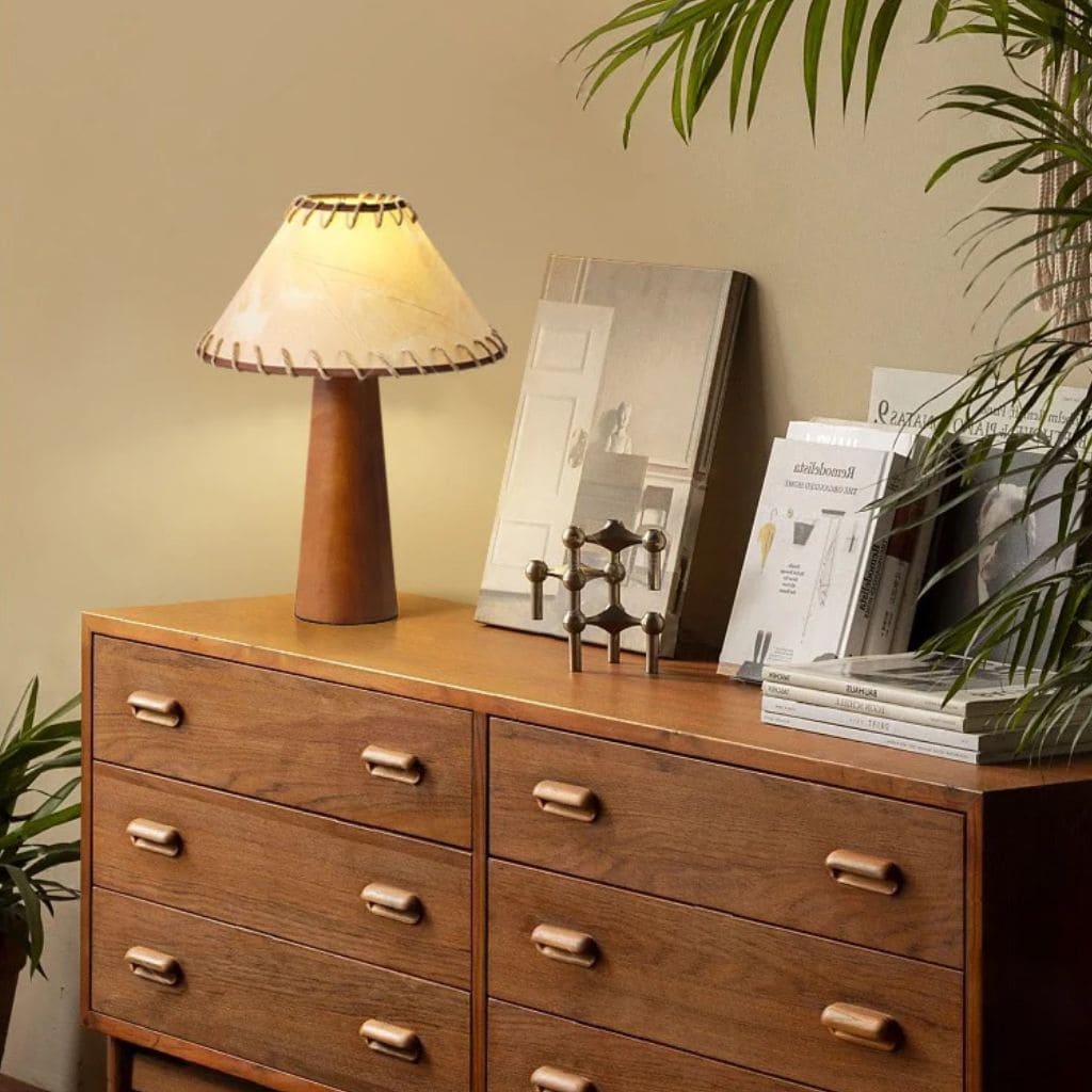 Retro table lamp in solid wood