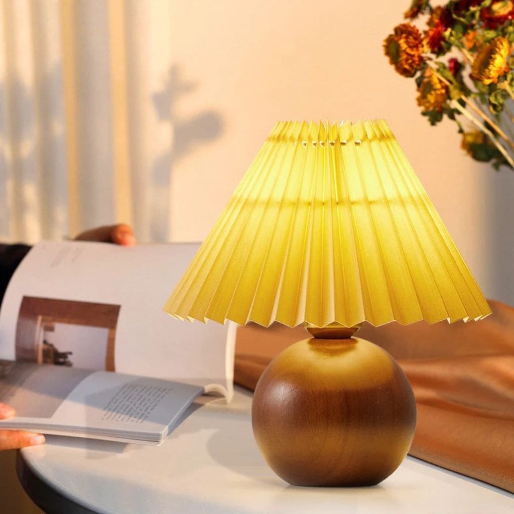 Korean vintage table lamp