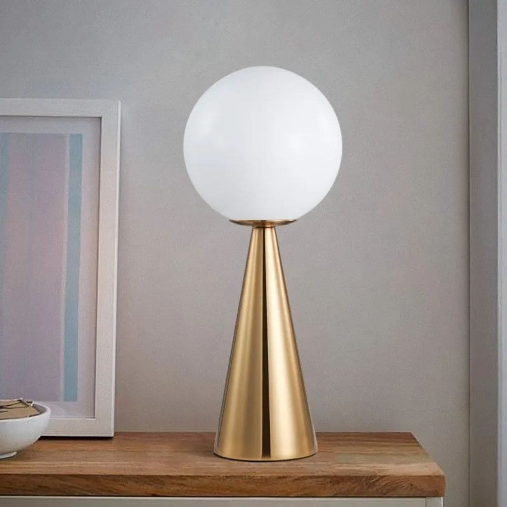 Postmodern Table Lamp in the shape of a cone