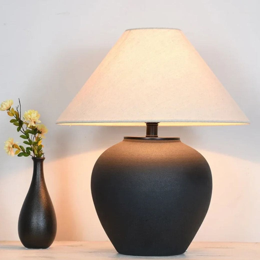 Nordic ceramic table lamp with fabric lampshade