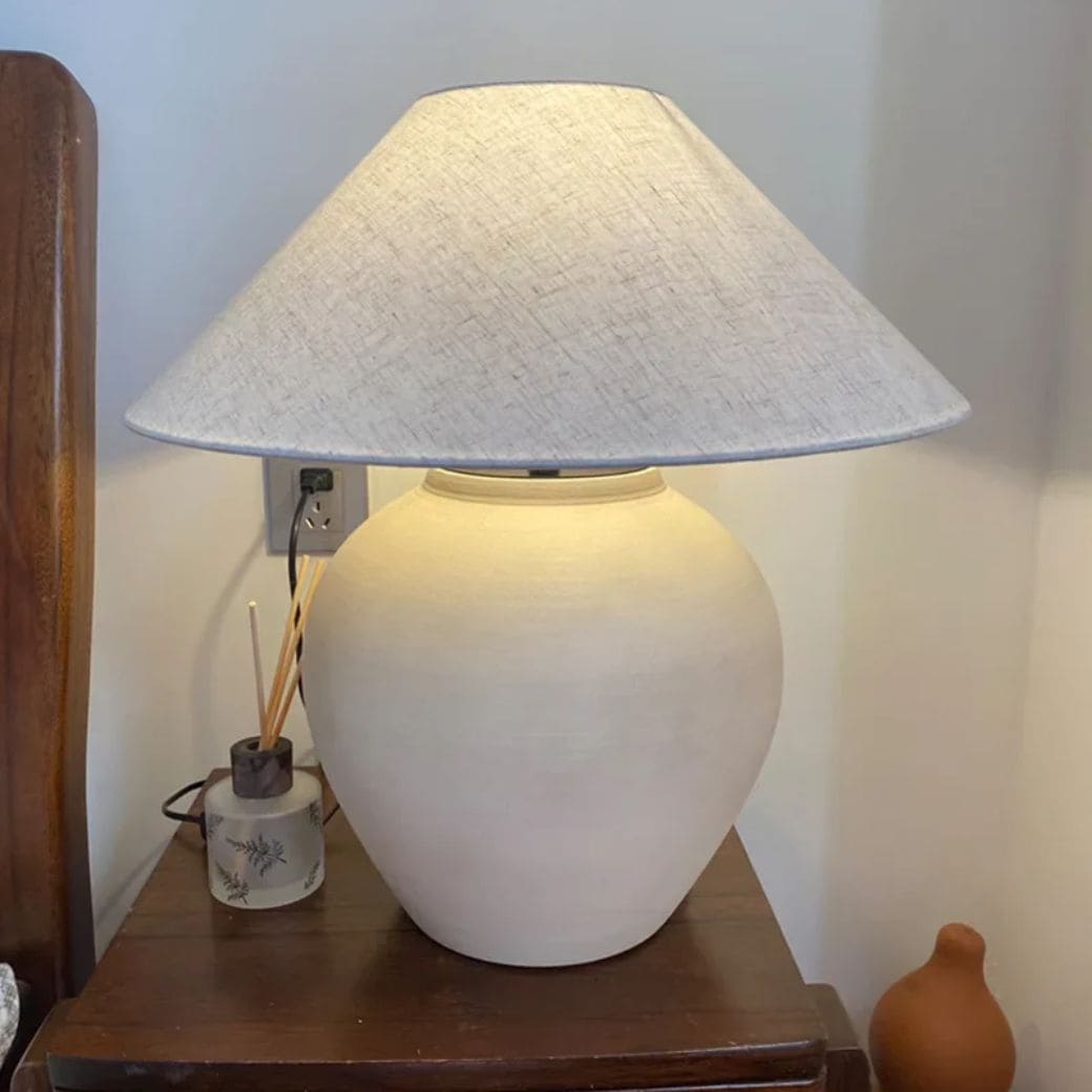Nordic ceramic table lamp with fabric lampshade