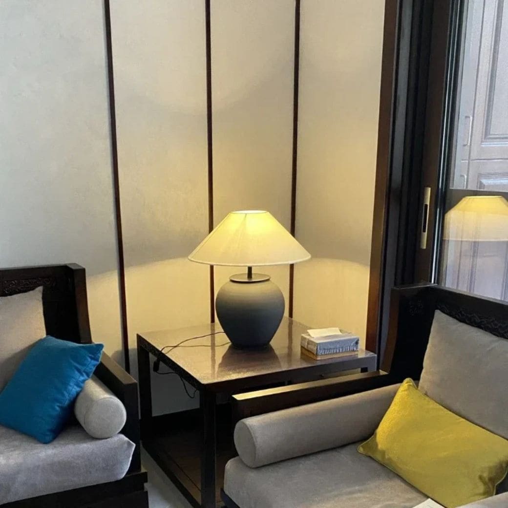 Nordic ceramic table lamp with fabric lampshade