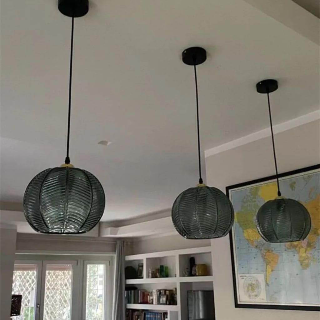 Modern Nordic Hojas Light