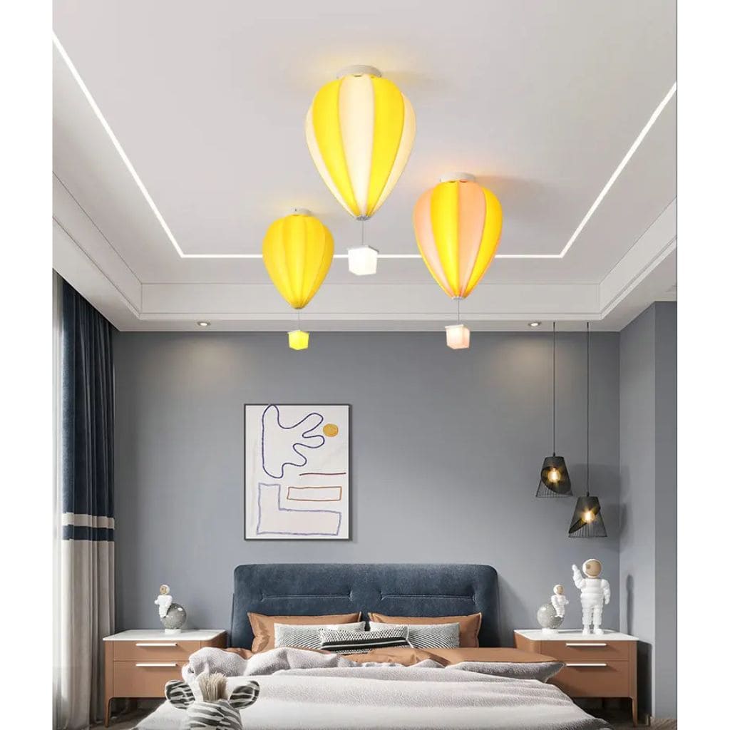 Child ceiling lamp - colorful hot air balloon