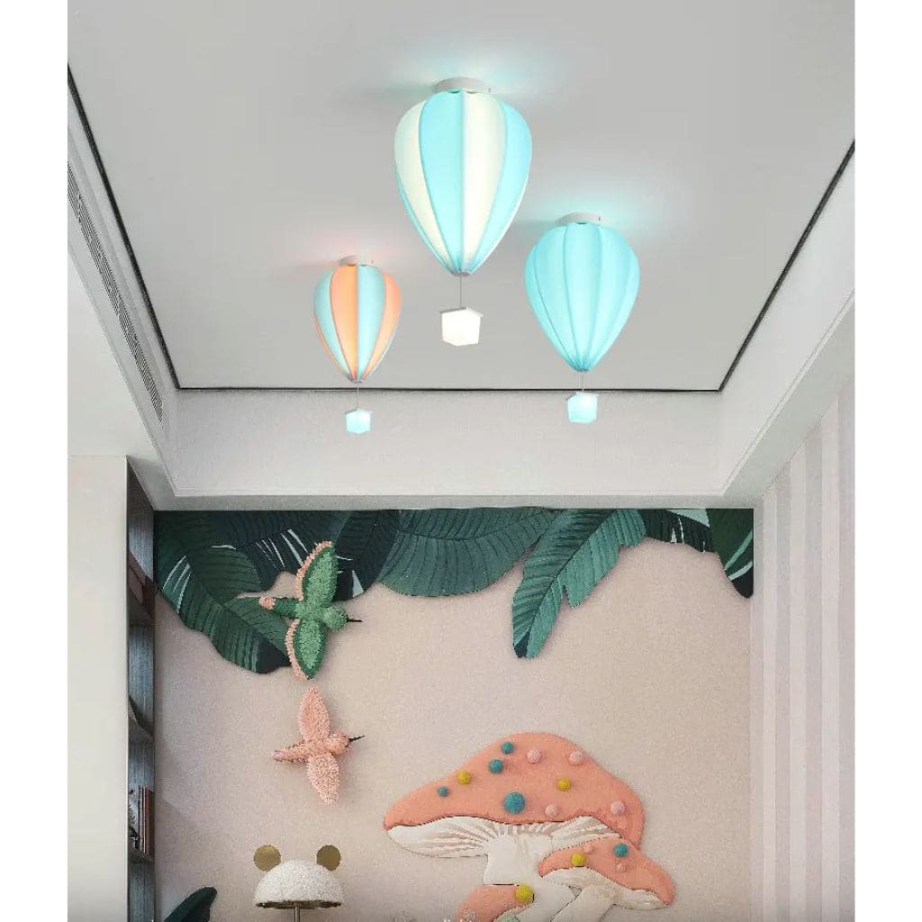 Child ceiling lamp - colorful hot air balloon