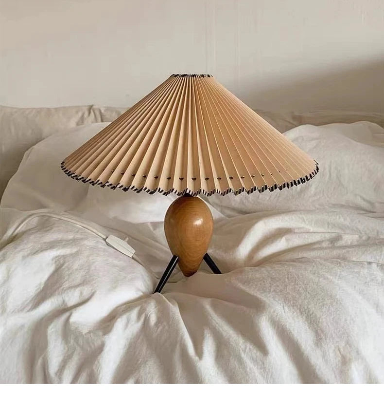 Retro wooden table lamp