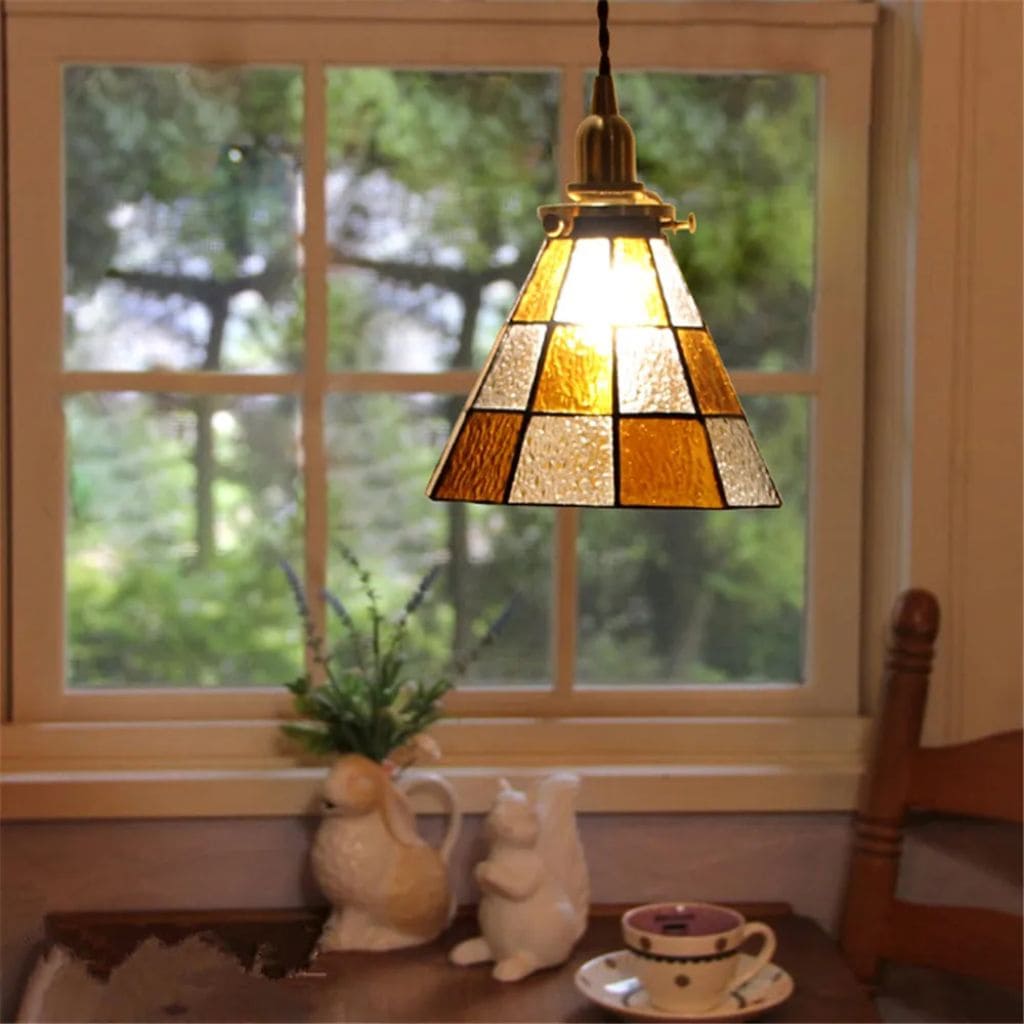 Antique Chic Suspension