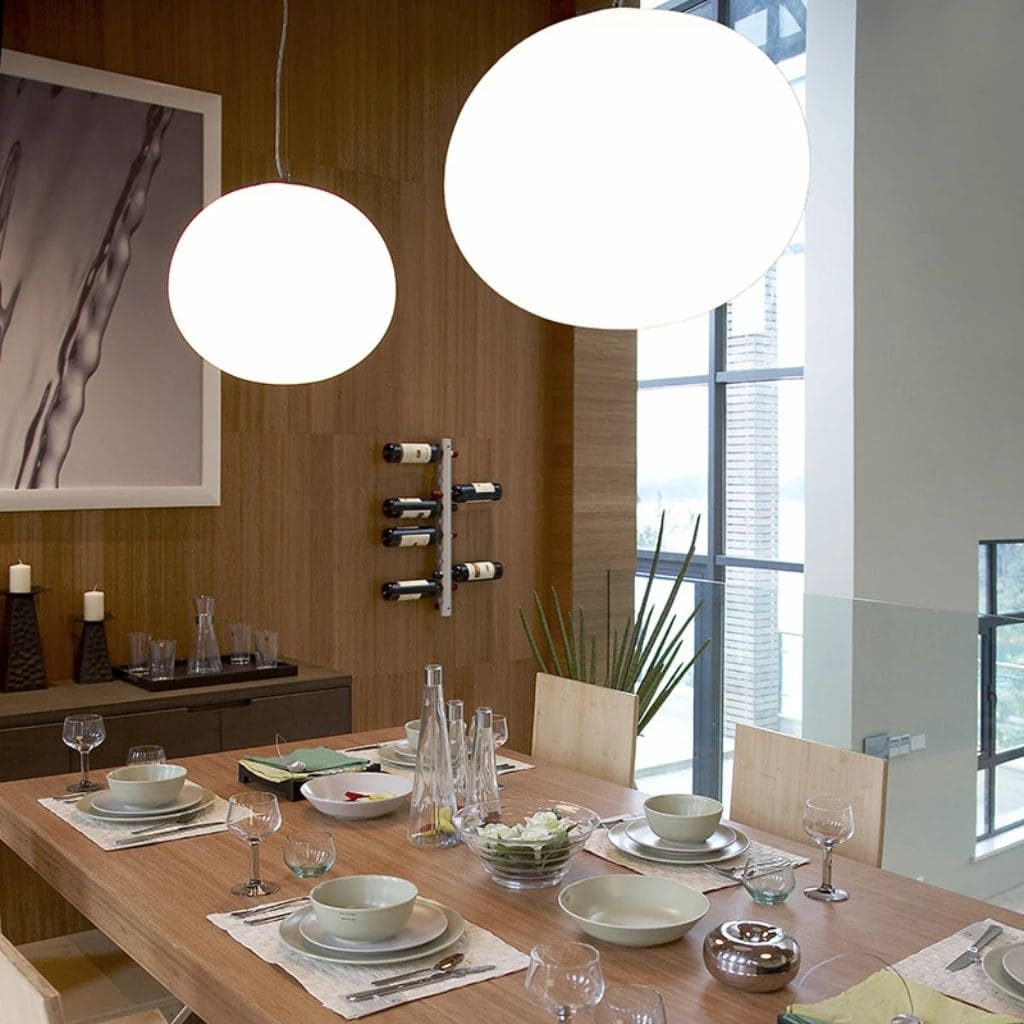 Nordic suspension in modern white glass