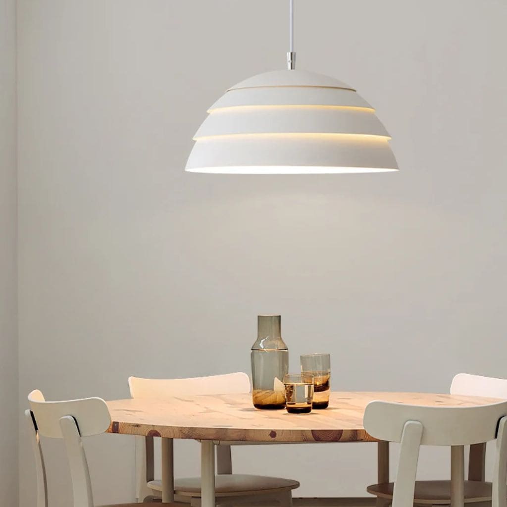 Minimalist Nordic Style Bar suspension