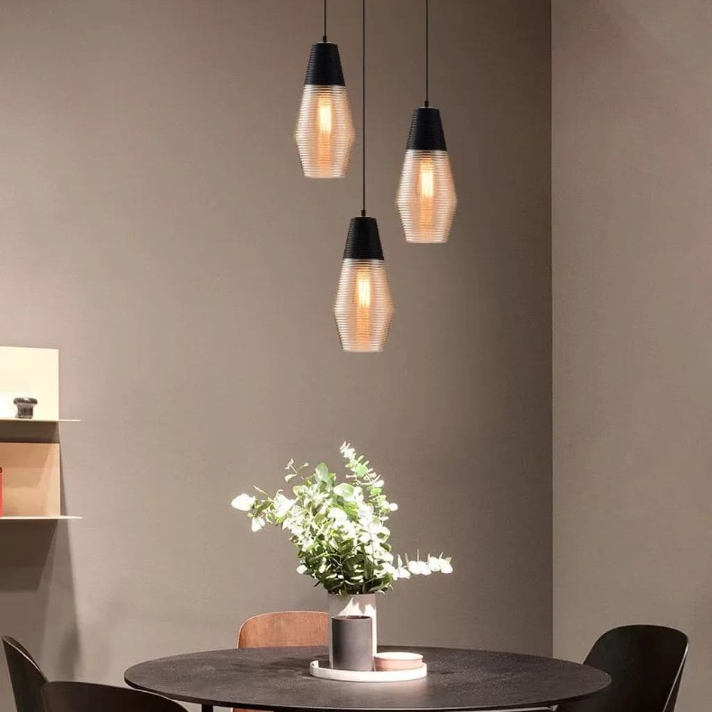 Luxury minimalist glass suspension