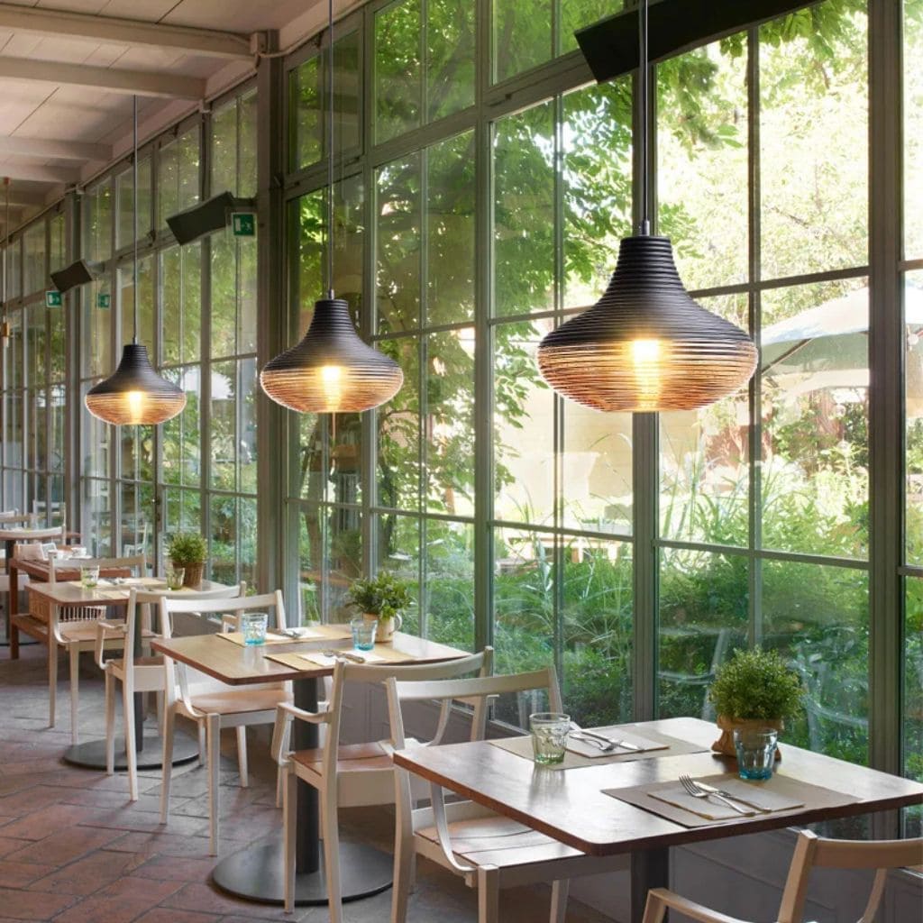 Luxury minimalist glass suspension